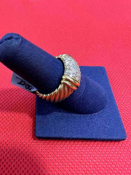 LADIES 18K YELLOW GOLD ENGAGEMENT RING WITH 1.00 CARAT IN DIAMOND