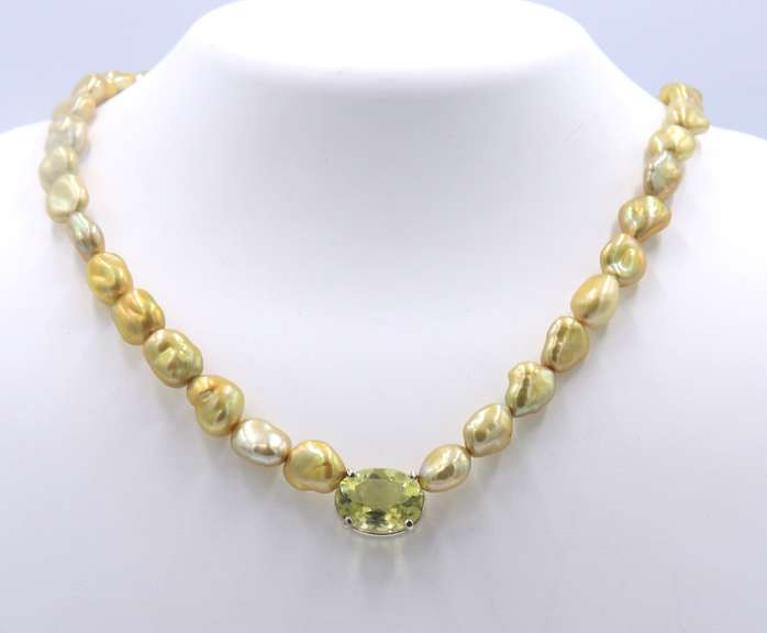Pearl and Lime Quartz Stone Necklace