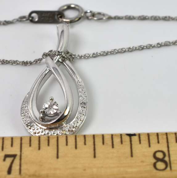 Sterling Silver Teardrop Pendant