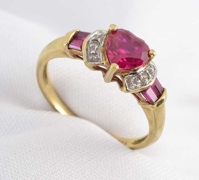 Feminine Ruby Heart Ring