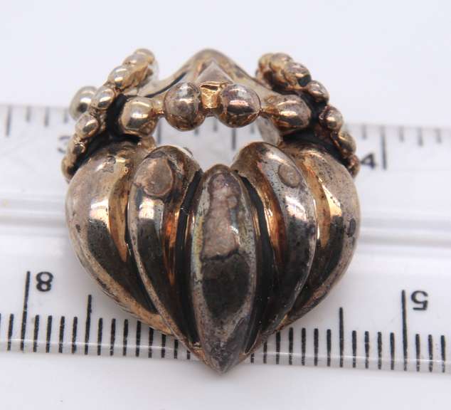Lot of 2 Vintage Sterling Silver Pendants