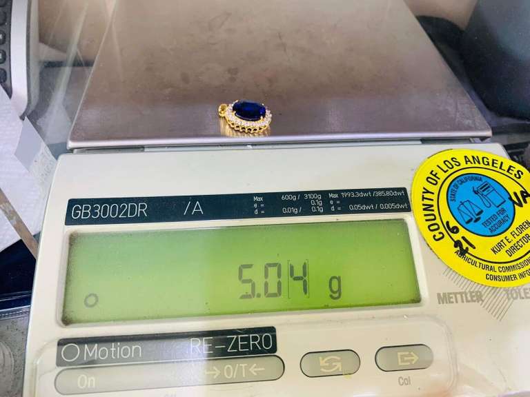 11.0 Carat Blue Sapphire Pendant in 14kt Solid Yellow Gold!