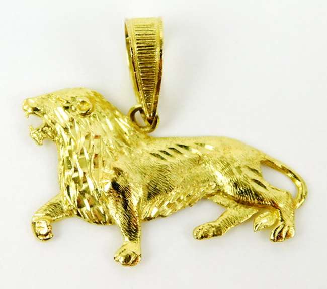 Large 10K Yellow Gold Lion Pendant