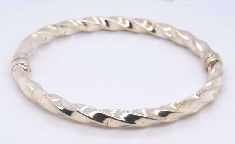 Vintage Sterling Silver Bangle
