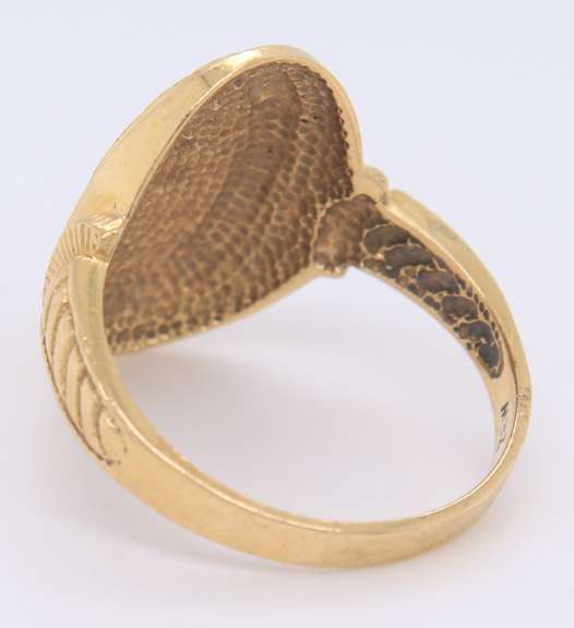 Gorgeous 18kt Yellow Gold Ring