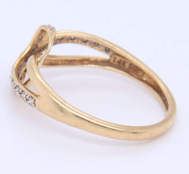 Gorgeous Yellow Gold Diamond Bypass Ring