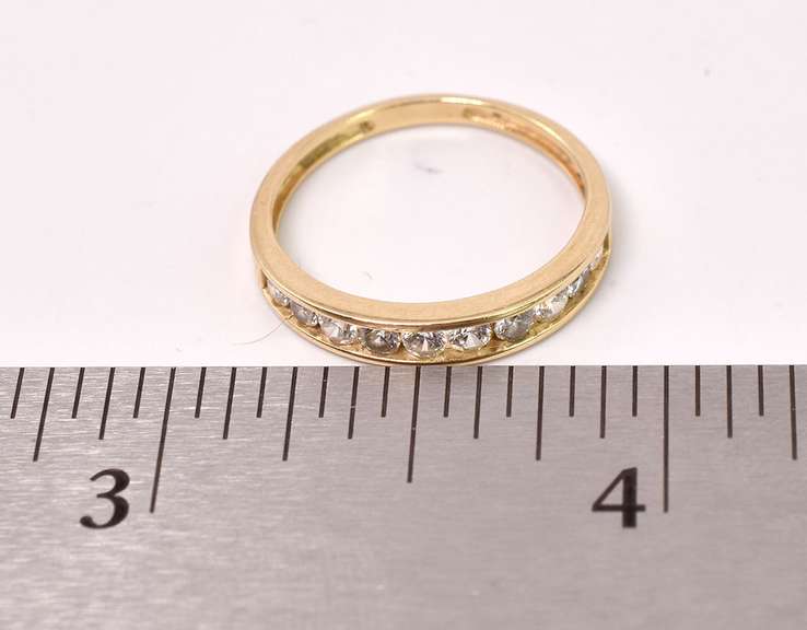 Fabulous CZ Band Ring in 14K Yellow Gold