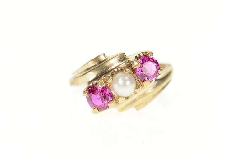 10K Yellow Gold 1950's Pearl Syn. Ruby Ornate Bypass Ring