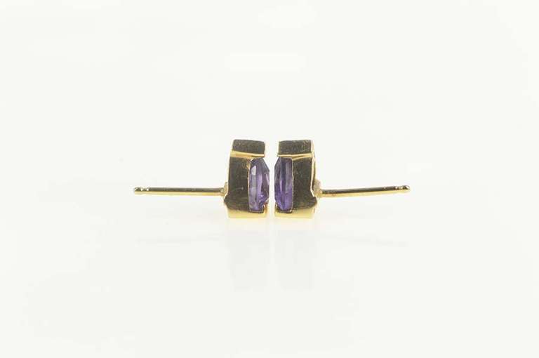 14K Yellow Gold Trillion Amethyst Solitaire Geometric Stud Earrings