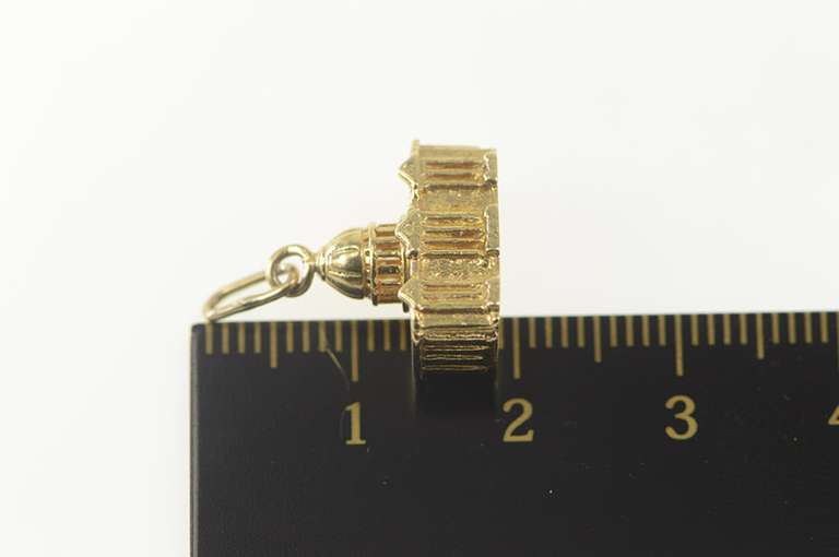 14K Yellow Gold Capitol Building Washington DC Landmark Charm/Pendant