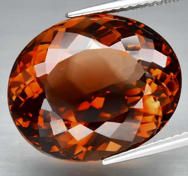 Top whiskey red! 19.56ct Imperial Topaz