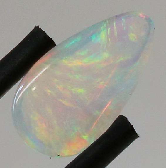 Vivid flashing unheated 1.13ct Jelly Opal