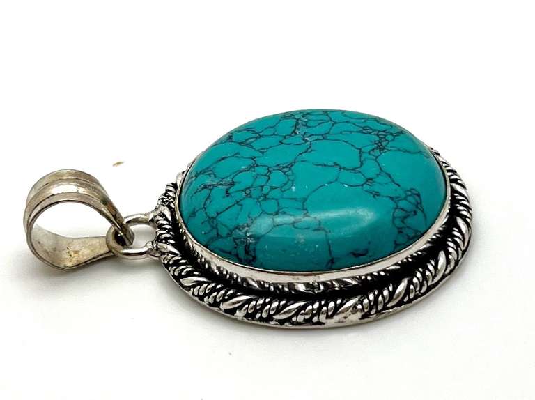 Beautiful handmade Tibetan Silver Pendant