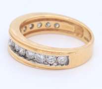 Elegant Yellow Gold Round Brilliant Cut Diamond Band