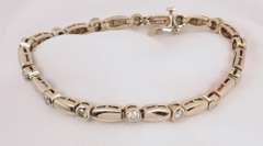 Pretty Bracelet with 1 Ct. of Diamonds
