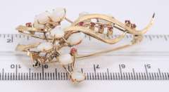 Fantastic 18kt opal and Ruby Flower Brooch