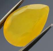 Glistening 6.70ct golden Fire Opal