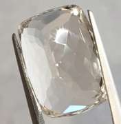 Substantial 29.21ct high fire platinum blonde Kunzite