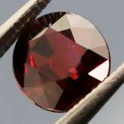 Glittering raspberry red 1.39ct Rhodolite Garnet