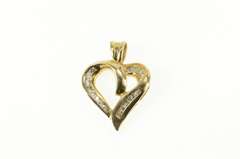 10K Yellow Gold 0.25 Ctw Classic Diamond Heart Love Symbol Pendant