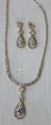 Set Of Fashion Jewelry Neck Lace And Earrings