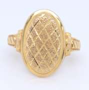 Gorgeous 18kt Yellow Gold Ring