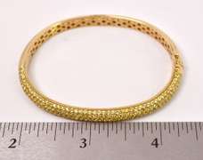 Luxurious Yellow Gemstone Bangle Bracelet in 18K Yellow Gold