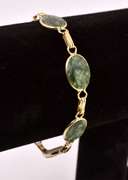 Tasteful Green Gemstone Bracelet in 14K Yellow Gold