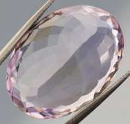 Glittering oval cut 11.03ct pink Amethyst