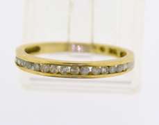10KT Yellow Gold Diamond Band
