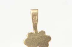 14K Yellow Gold Retro Pearl Flower Classic Simple Pendant