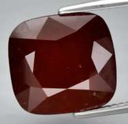 Fantastic richly colored 9.17ct Hessonite Garnet