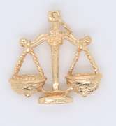 Cute Yellow Gold Scale Charm Pendant