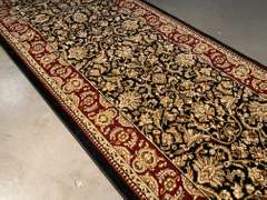 Fabulous Classic Sarouk Design 8' Runner