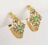 Unusual Emerald Hoop Earrings