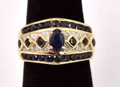 Sensational Sapphire and Diamond Ring in 14K Yellow Gold