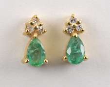 Lovely Pear Shaped Emerald Earrings