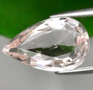 Simply gorgeous 2.45ct UNHEATED Chantilly pink Morganite
