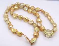 Pearl and Lime Quartz Stone Necklace