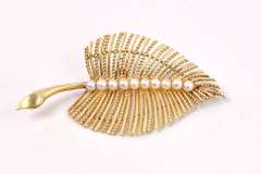 Fancy Pearl Leaf Pin in 14K Yellow Gold