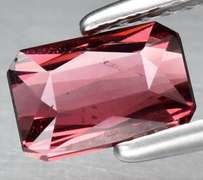 Simply lovely 1.19ct violet pink Rhodolite Garnet