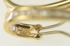 14K Yellow Gold 1.00 Ctw VVS Baguette Diamond Oval Hoop Earrings