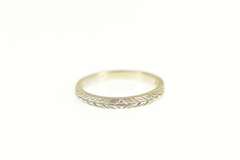 10K Yellow Gold Vine Wreath Pattern Classic Wedding Band Ring