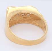 Impressive Yellow Gold Round Brilliant Cut Diamond Wedding Band