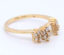 Dazzling Yellow Gold Diamond Ring