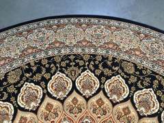 Stunning European Blend of Fashion & Tradition 6 Round