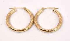 Dazzling Hoop Earrings in Yellow Gold