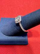 LADIES 18K WHITE GOLD ENGAGEMENT RING WITH 0.70 CARAT CENTER PRINCESS CUT DIAMOND