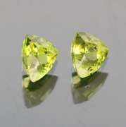 Dazzling 1.51ct matched Peridot set