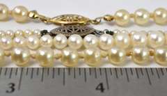 Set Of 2 Pearl Necklaces